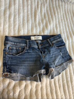 Y2K Abercrombie & Fitch Cutoff Denim Jean Shorts Indigo
